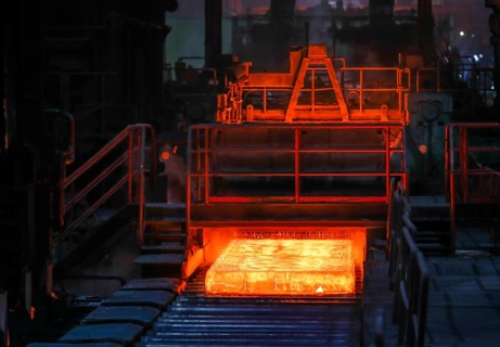 Annealing steel slabs in the hot rolling mill