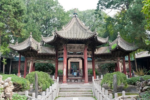Pagoda with a curved roof