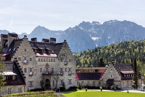 Schloss Kranzbach castle hotel