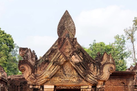 Bas-Relief at gopura