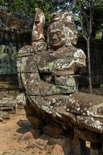 Asura statue at victory gate