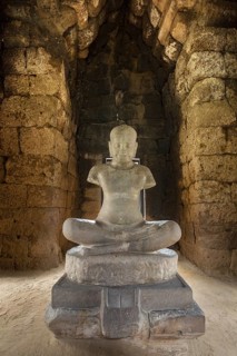 Sandstone statue of King Jayavarman VII in Prang Hin Daeng