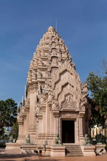 City column in Khmer style
