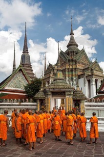 Monks visiting Wat Pho