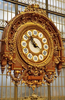Belle Epoque train station clock