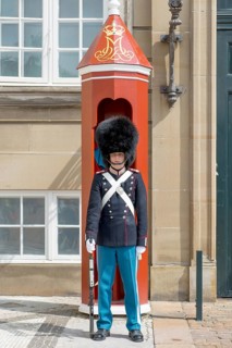 Guard at the Amalienborg palace