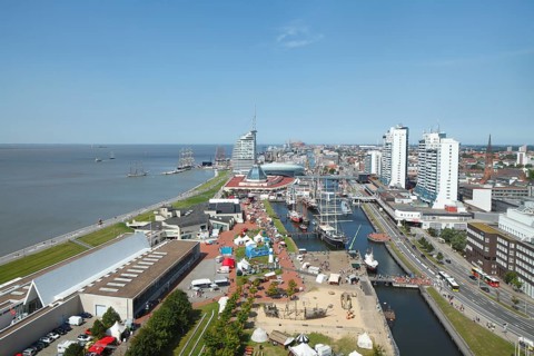 View from the radar tower with Havenwelten and Columbus Center at Sail 2015