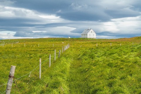 White house on hill