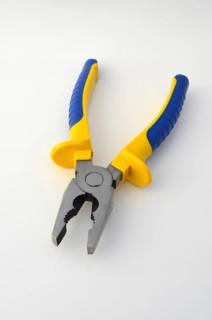 Pliers