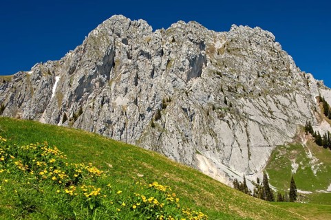 Gastlosen rocks