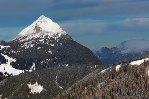 Lugauer mountain with Lugauerplan slope