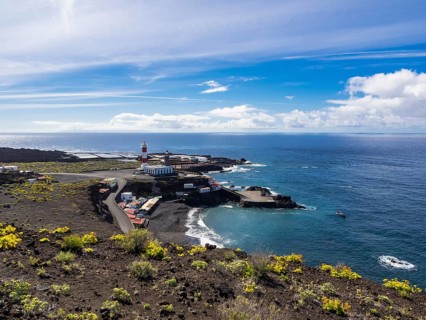 New and old lighthouse at Faro de Fuencaliente