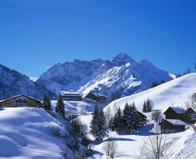 Mittelberg mountain and Grosser Widderstein mountain