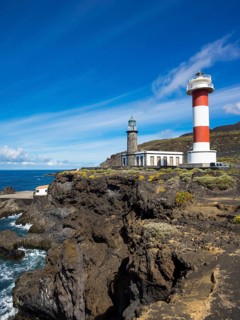 Old and new lighthouse at Faro de Fuencaliente