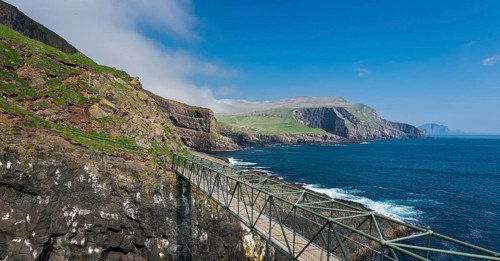 So-called Atlantic Bridge between Mykines and Mykinesholmur