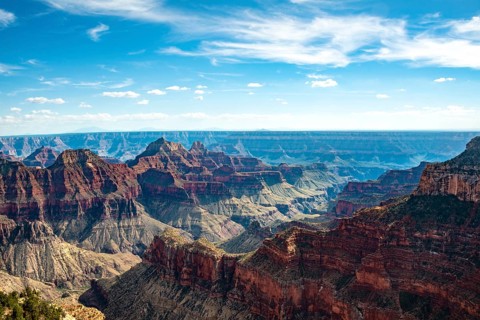 View of canyon landscape from Bright Angel Viewpoint