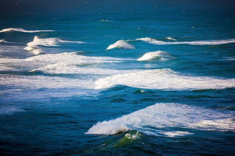 Waves breaking in Hanalei Bay