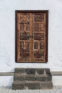 Wooden entrance door