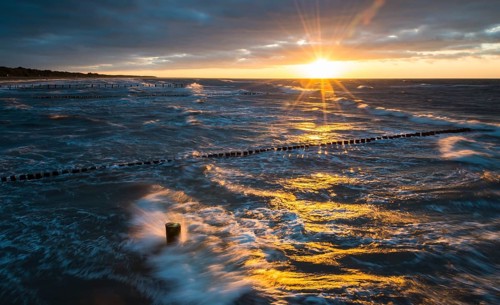 Breakwaters or groynes