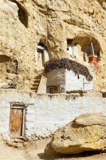 Residential caves in rocks