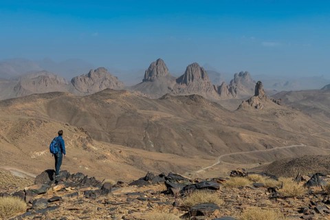 Hiker enjoying the mounains of Assekrem