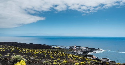 Coast with the Salinas Teneguia salt evaporation ponds