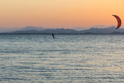 Kitesurfer