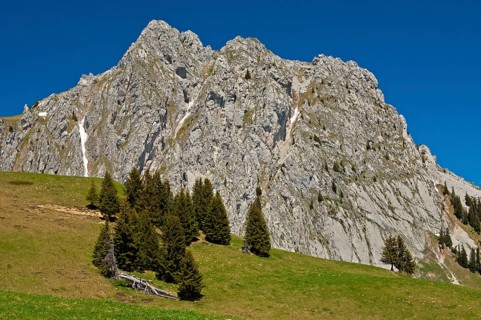 Gastlosen rocks