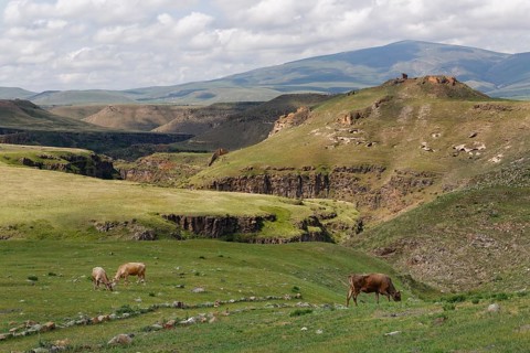 Valley of the Arpa River or Arpa Cayi