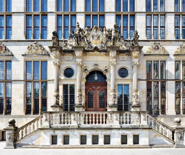Schutting building