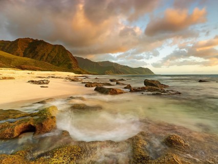 Sunset at Ka'ena Point State Park