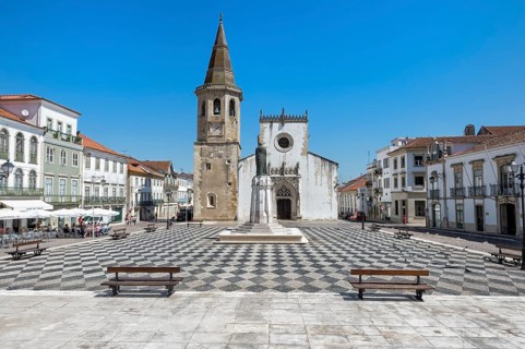 Church of Saint John the Baptist and Republic Plaza