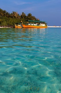 Boats off Embudu island