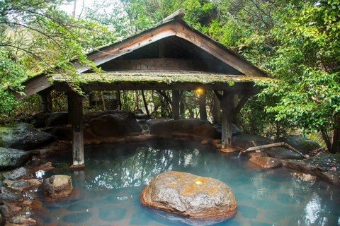 Hot pool in the Kurokawa onsen