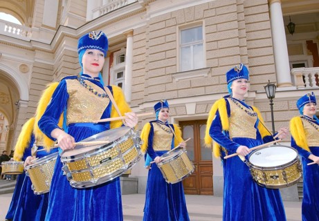 Group of drumming women