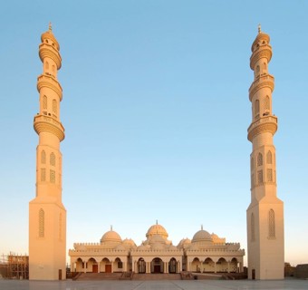 Big mosque al-Bahhr-al-Ahhmar