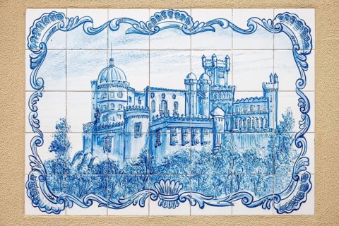 Azulejos showing the Pena National Palace