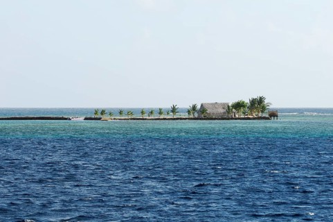 Small island of Sindup