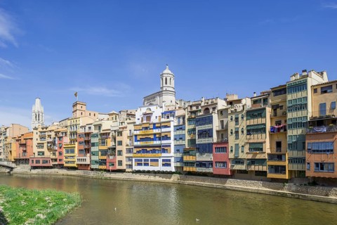 Residential buildings on the Onyar River