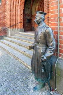 Monument to The Captain of Kopenick