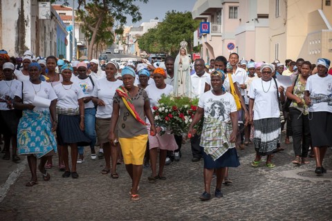 Marian procession