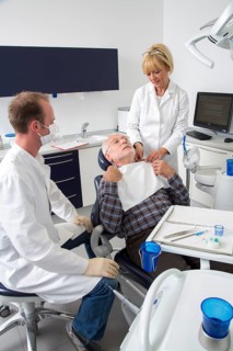 Senior at the dentist
