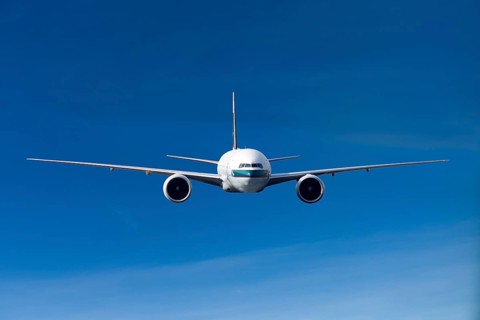Cathay Pacific Boeing 777-367 ER in flight
