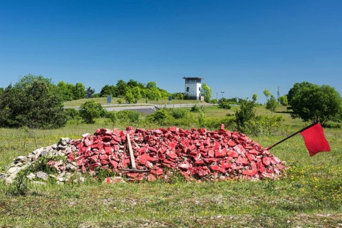 Installation 'Red Holocaust'