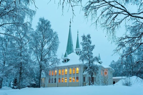 Church of Jokkmokk in the snow