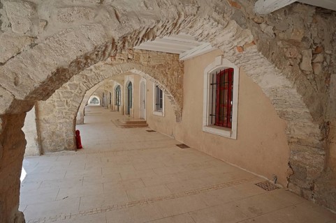 Arcades