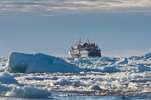 Expedition ship MS Quest