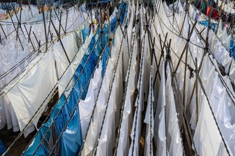 Drying laundry