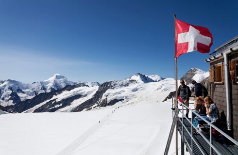 Monchsjoch Hut