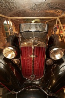 A vintage Horch 830 in the exhibition 'Zundende Ideen â€“ Marken aus Rheinland-Pfalz' or 'Brilliant ideas - Brands from Rheinland-Pfalz'